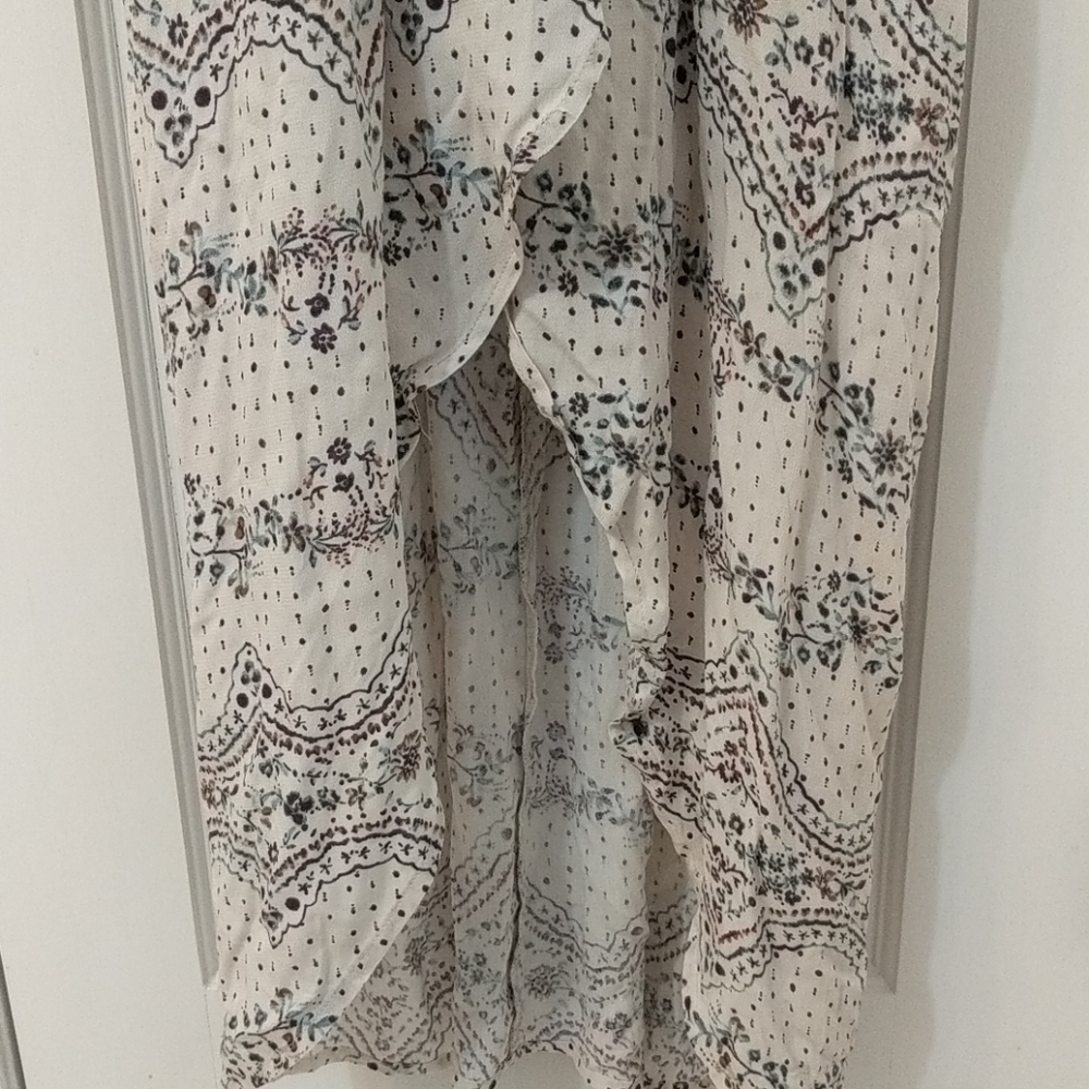 Dress - Picture 5 of 6